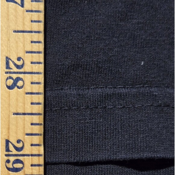 VTG UNDEFEATED Shirt Streetwear L Black Long Sleeve Center Chest Logo Light Fade - Picture 7 of 8